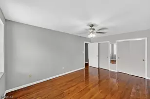 19 Lyons Ave, Newark, NJ 07112 - Photo 6