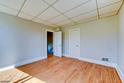 185 W Cliff St, Somerville, NJ 08876 - Photo 24