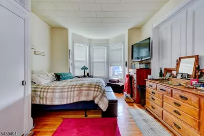 185 W Cliff St, Somerville, NJ 08876 - Photo 18