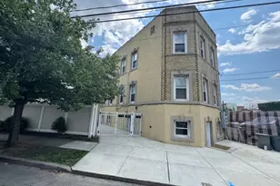 233 Malvern St, Newark, NJ 07105 - Photo 1