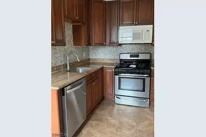 233 Malvern St, Newark, NJ 07105 - Photo 8