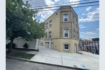 233 Malvern St, Newark, NJ 07105 - Photo 2