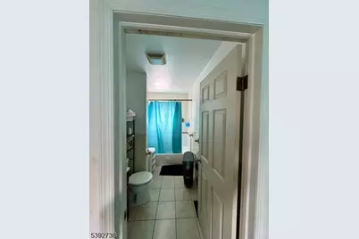 233 Malvern St, Newark, NJ 07105 - Photo 18