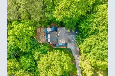 11 Rippling Brook Dr, Vernon, NJ 07422 - Photo 48