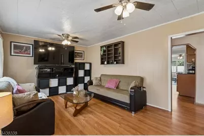 1983 Barnett St, Rahway, NJ 07065 - Photo 8