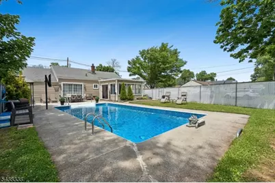 1983 Barnett St, Rahway, NJ 07065 - Photo 22