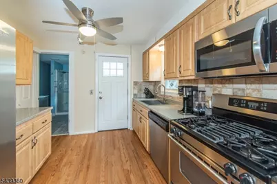 19 Brookdale Ave, Cedar Grove, NJ 07009 - Photo 10