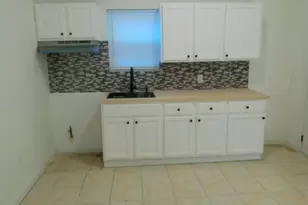 523 Franklin St, Elizabeth, NJ 07206 - Photo 6