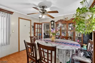 79 E Jersey St, Elizabeth, NJ 07206 - Photo 4