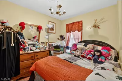 79 E Jersey St, Elizabeth, NJ 07206 - Photo 12