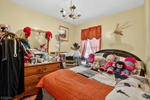 79 E Jersey St, Elizabeth, NJ 07206 - Photo 12