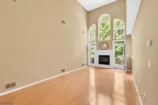 28 Kensington Dr, Randolph Township, NJ 07869 - Photo 6
