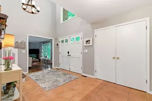 25 Timber Ln, Randolph Township, NJ 07869 - Photo 4