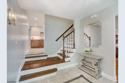 11 Druid Hill Dr, Parsippany, NJ 07054 - Photo 4