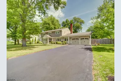 11 Druid Hill Dr, Parsippany, NJ 07054 - Photo 2