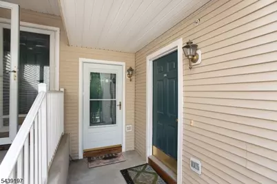106 Wallace Ct, Green Brook Township, NJ 08812 - Photo 14