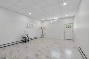 639 S Broad St, Elizabeth, NJ 07202 - Photo 14