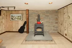 30 Knolls Rd, Bloomingdale, NJ 07403 - Photo 14