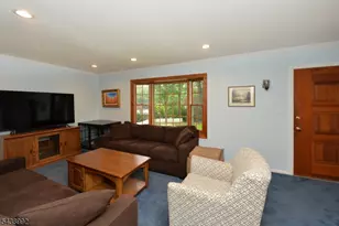 30 Knolls Rd, Bloomingdale, NJ 07403 - Photo 8
