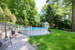 30 Knolls Rd, Bloomingdale, NJ 07403 - Photo 22