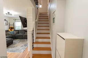 52 Knollwood Terrace, Clifton, NJ 07012 - Photo 20