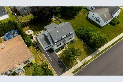 52 Knollwood Ter, Clifton, NJ 07012 - Photo 2