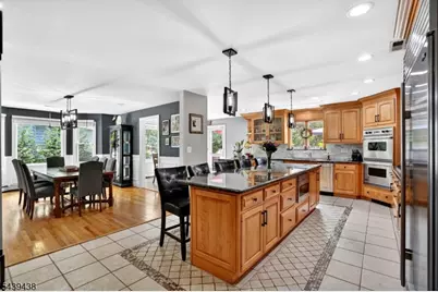 28 Fairview Dr, East Hanover Township, NJ 07936 - Photo 18