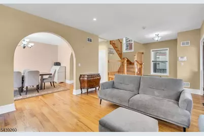 467 Summit Ave, Hackensack, NJ 07601 - Photo 6