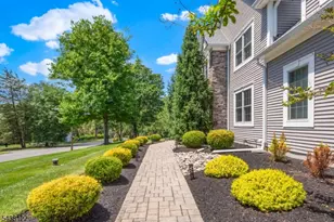 24 Claire Dr, Bridgewater, NJ 08807 - Photo 4