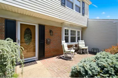 13 Abbott Rd, Franklin Township, NJ 08873 - Photo 4