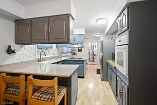 13 Abbott Rd, Franklin Township, NJ 08873 - Photo 14