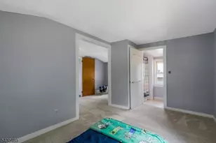 127 Elizabeth St, South Bound Brook Boro, NJ 08880 - Photo 20