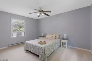 127 Elizabeth St, South Bound Brook Boro, NJ 08880 - Photo 14
