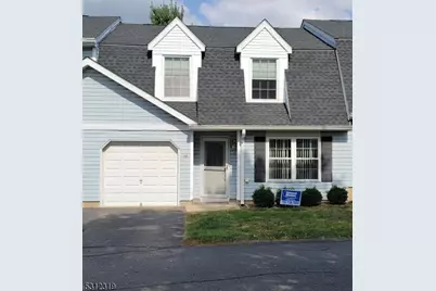 348 Cotswold Pl, Franklin Township, NJ 08873 - Photo 1