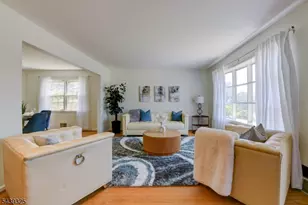 15 Winding Way, West Orange Township, NJ 07052 - Photo 2