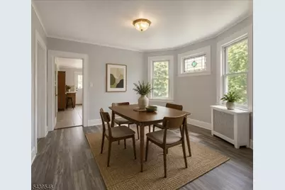 8 Chapman St, Bloomfield, NJ 07003 - Photo 2