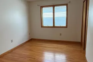 76 Van Buren St, Newark, NJ 07105 - Photo 8
