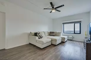 1 Carriage City Plz, Rahway, NJ 07065 - Photo 2
