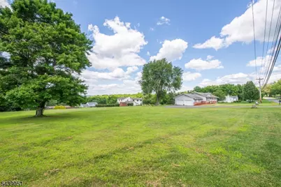 1563 County Rd 565, Vernon, NJ 07461 - Photo 2