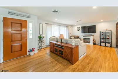 1563 County Rd 565, Vernon, NJ 07461 - Photo 4