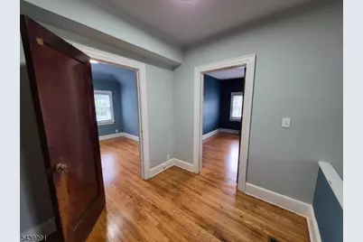 110 Hansbury Ave, Newark, NJ 07112 - Photo 22