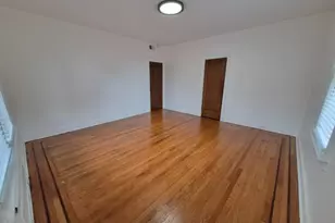 110 Hansbury Ave, Newark, NJ 07112 - Photo 14
