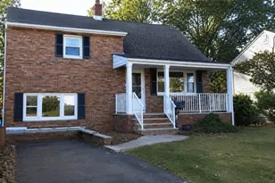 15 Woodmere St, Raritan, NJ 08869 - Photo 1
