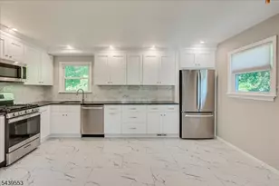 15 Woodmere St, Raritan, NJ 08869 - Photo 6