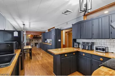 52 Charlestown Rd, Hampton Boro, NJ 08827 - Photo 12
