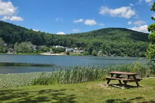 180 Lakeside Dr, Liberty Township, NJ 07823 - Photo 16