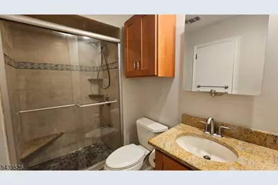 105 Newark Pompton Tpke #13, Pequannock Township, NJ 07440 - Photo 16