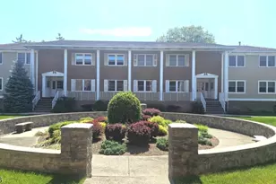 105 Newark Pompton Turnpike, Pequannock Township, NJ 07440 - Photo 1