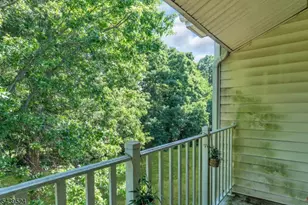 19 Amethyst Way, Franklin Township, NJ 08823 - Photo 12