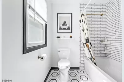 30 Lorraine St, Glen Ridge, NJ 07028 - Photo 24